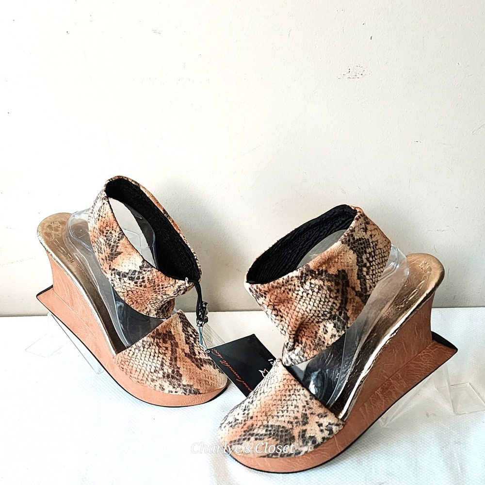 Reversible Ankle Wedge Sandals 12 NEW Tan Snakeskin Funky Platform Femme Queen